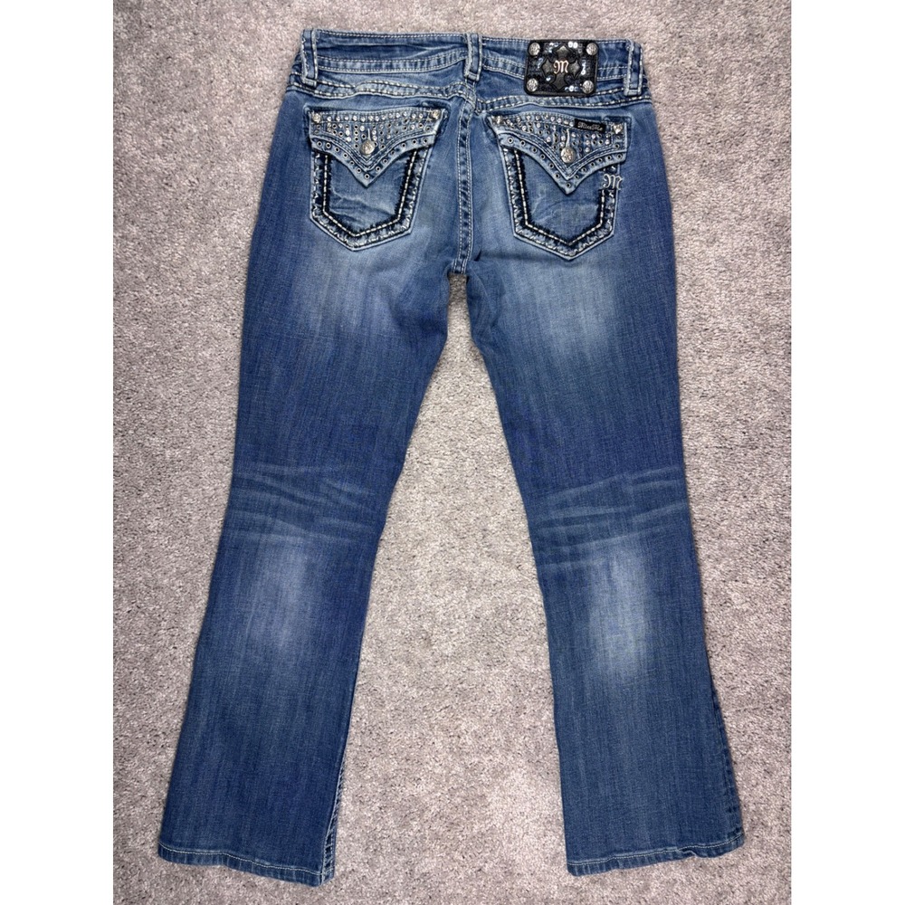 Miss Me Signature Bootcut Jeans Womens 30 (measured 32)Medium Wash (READ)